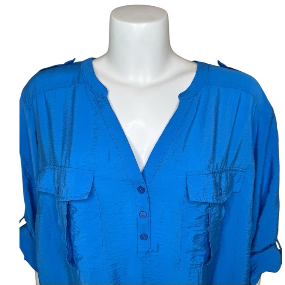 Torrid Harper 3/4 Sleeve Top Blouse 3X V-neck Roll Tab Blue - Picture 5 of 13